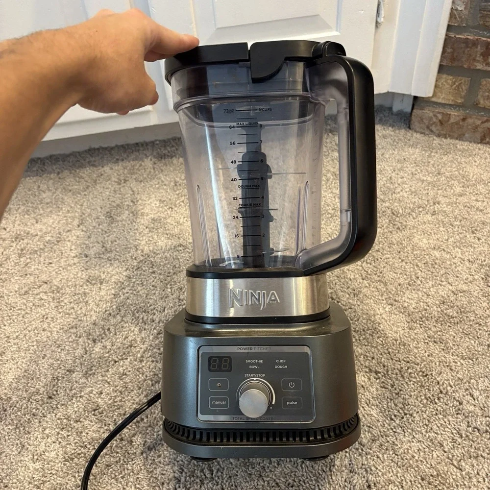 Ninja Foodi SS201 Power Blender & Processor Black/Silver With Dough Blade! WORKS